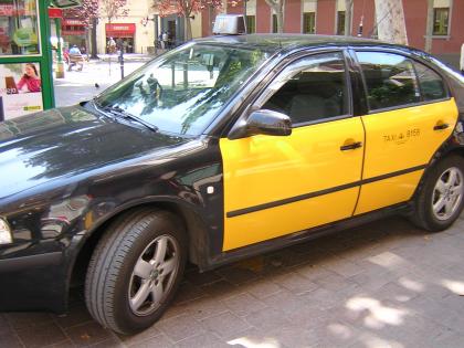 El sector del taxi manté l’aturada tot i els acords arribats amb la Generalitat