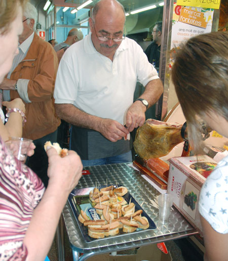 El mercat de Les Fontetes oferirà una degustació dels seus productes el proper dissabte