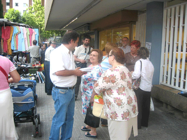 Els partits impulsen la campanya del referèndum