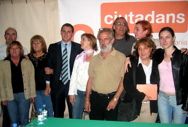 Ciutadans critica deficiències en equipaments a la ciutat i reclama polítiques socials en la presentació del seu programa