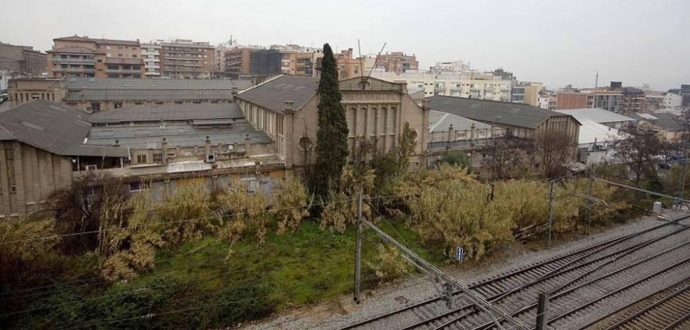 La Taula de Patrimoni proposa destinar la nau d’Uralita a centre cultural i memorial