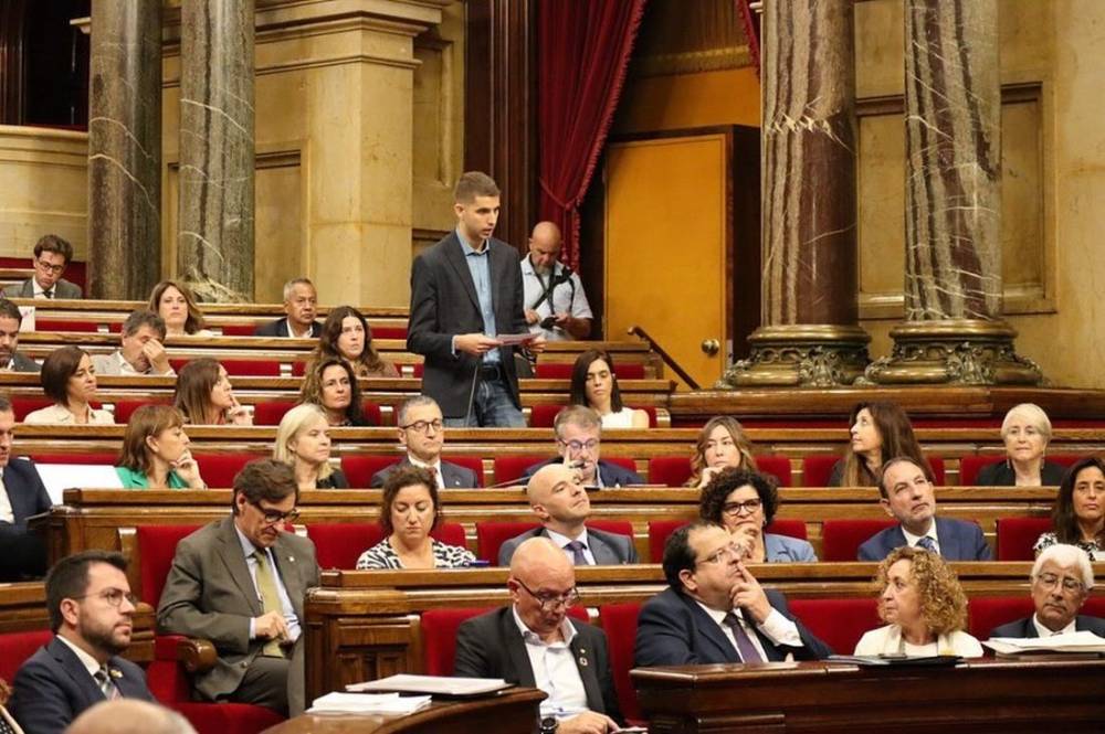 El Parlament de Catalunya es constitueix avui amb David González com únic diputat de Cerdanyola