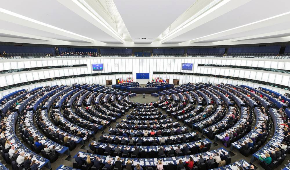 Europa tria 720 representants, 61 eurodiputats a Espanya
