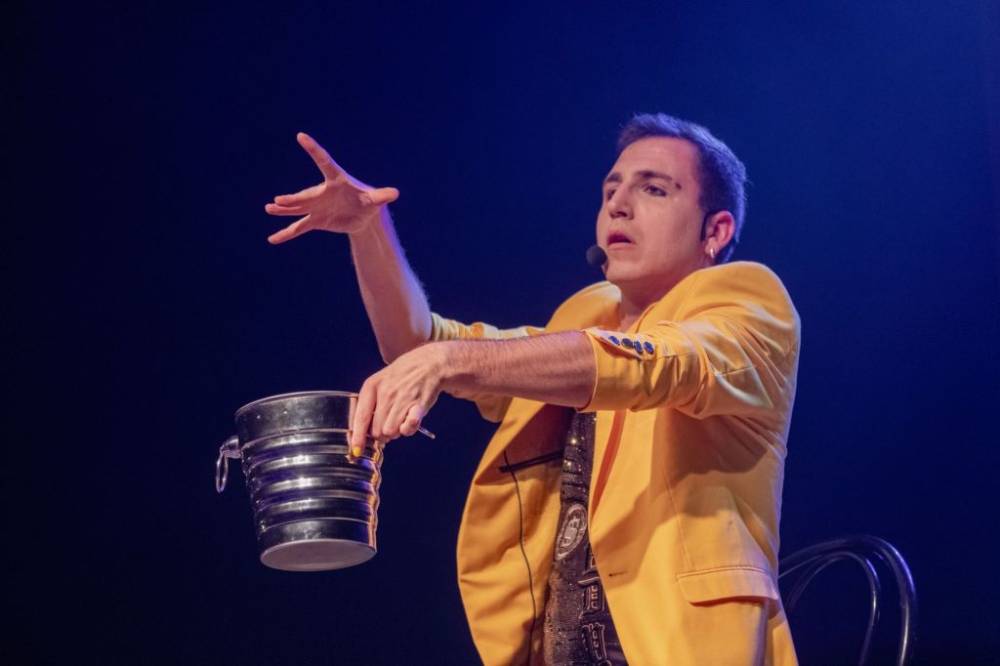 Mag Igor estrena el seu nou espectacle Nomadik al Teatre Ateneu