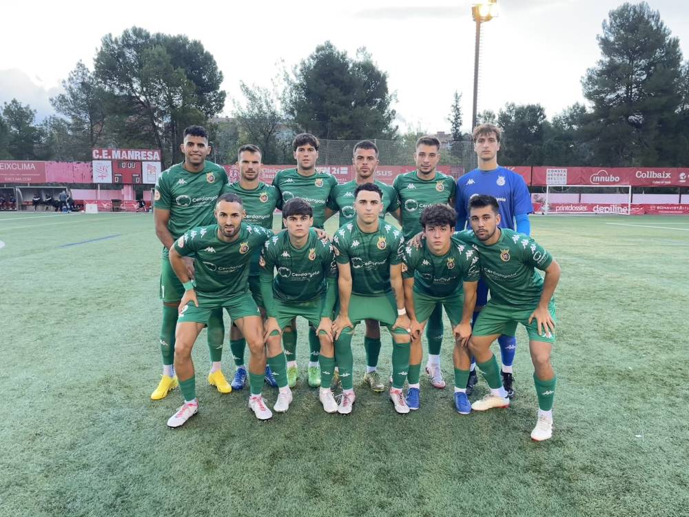 La reacció del Cerdanyola FC no arriba a temps i cau a Manresa (2-1)