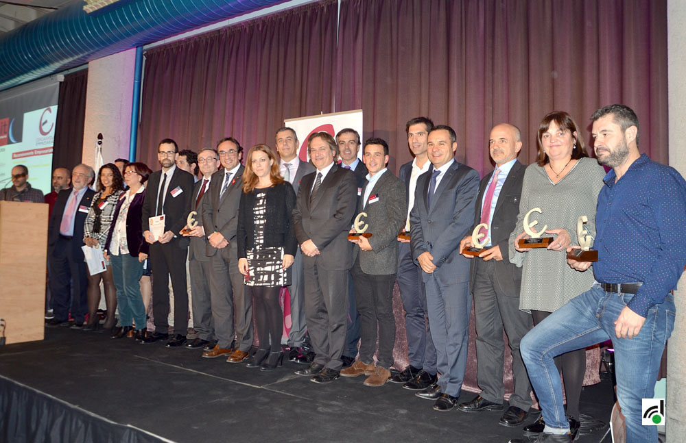 La Nit Empresarial premia tradició i innovació amb una Beca Rotary impulsant els vehicles elèctrics