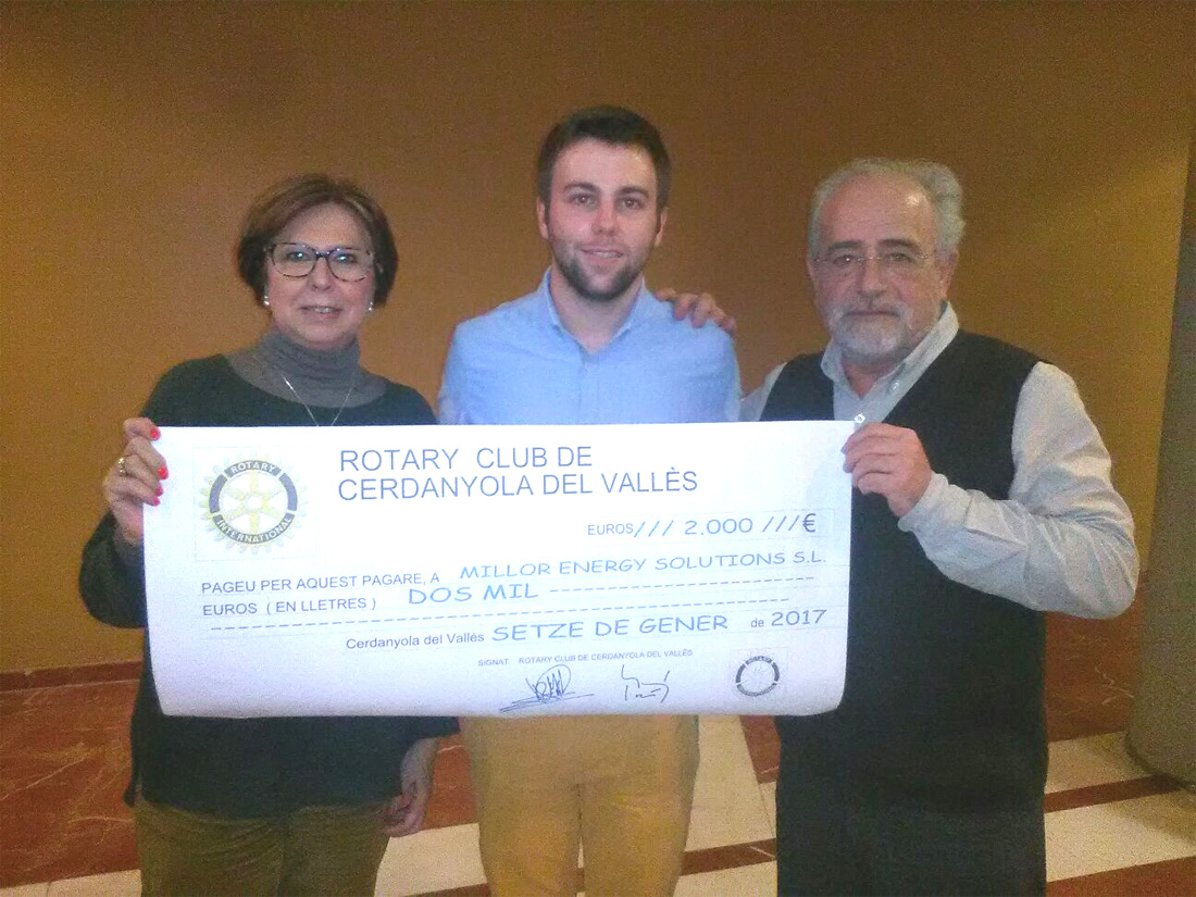 El Rotary Club lliura el premi de la Beca a l'Emprenedoria a Enchufing