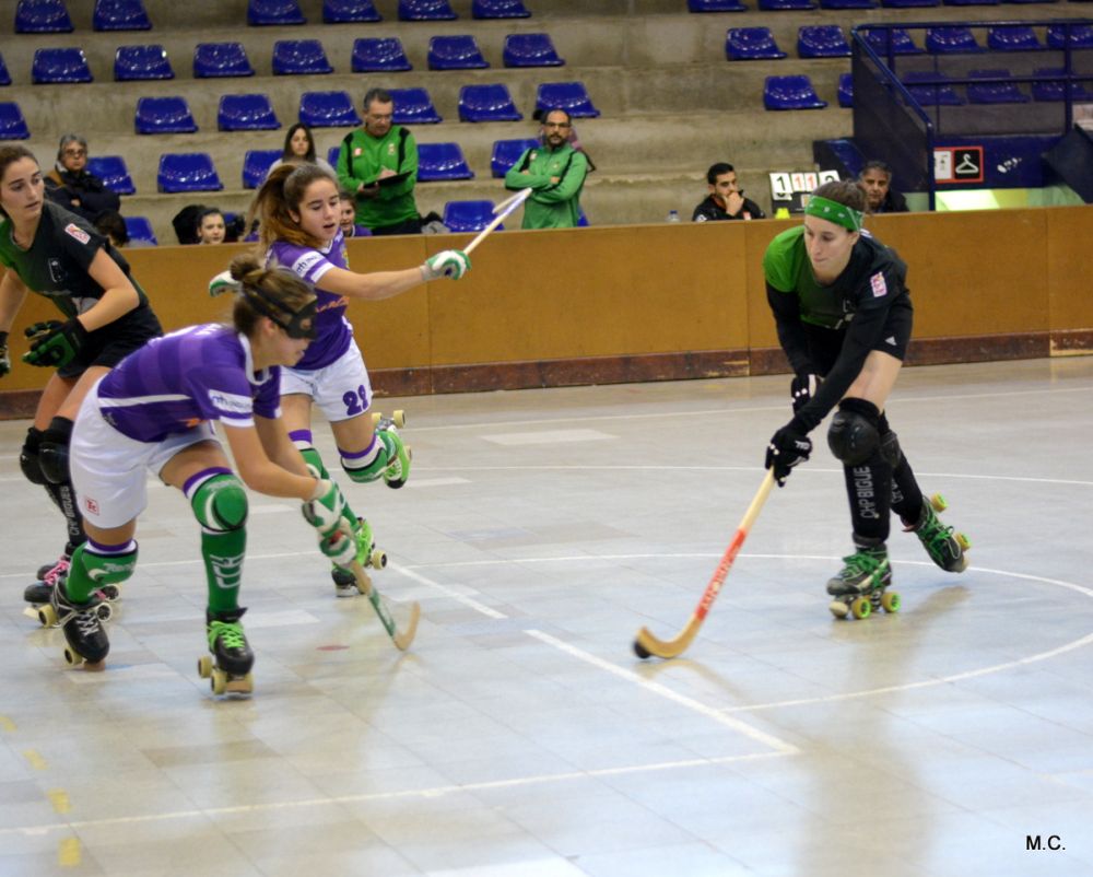 El Cerdanyola CH femení tancarà la primera volta de la lliga amb els deures fets