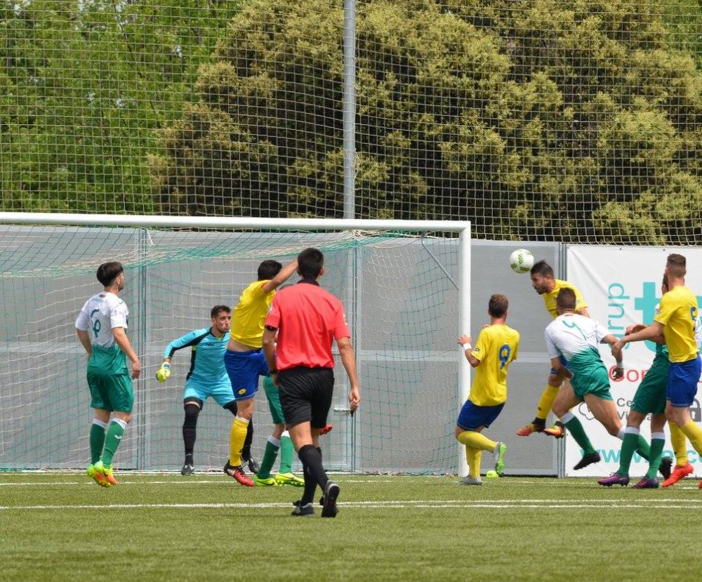 El Cerdanyola perd davant el Sant Andreu sota la pluja (0-1)