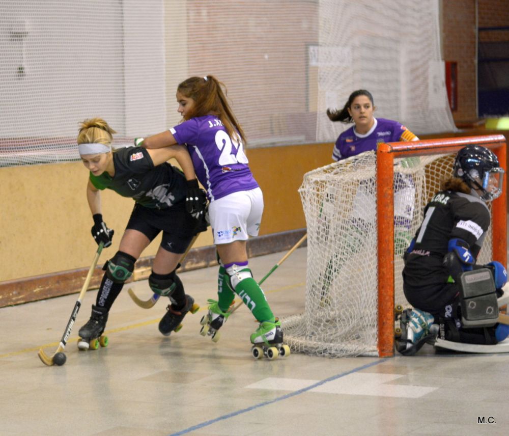 El Cerdanyola CH femení rep el campió de Copa, el CP Vilanova