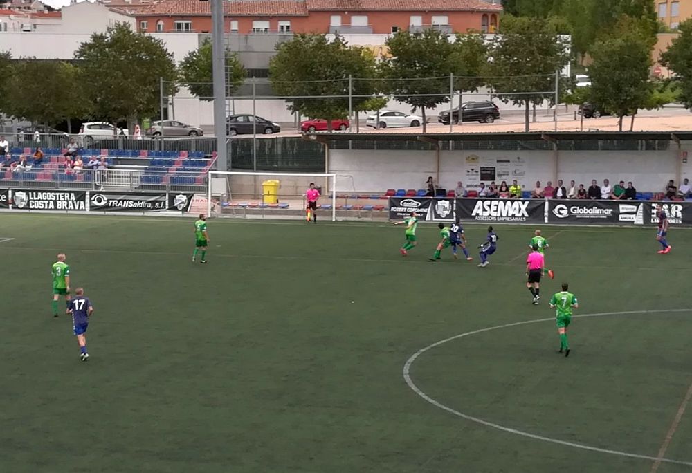 Els errors defensius condemnen al Cerdanyola FC a Llagostera