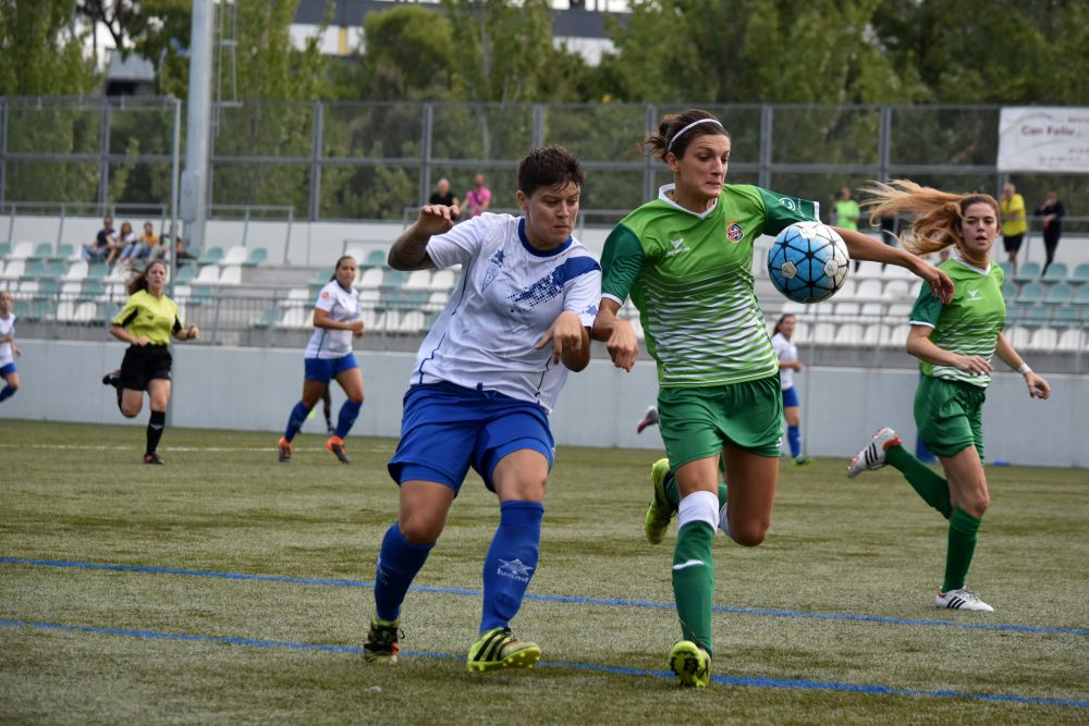 El femení de futbol visita la Fundació Atlètica Vilafranca