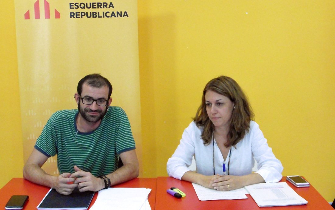 Esquerra aporta 1.600€ a la caixa de solidaritat d’Omnium i Assemblea