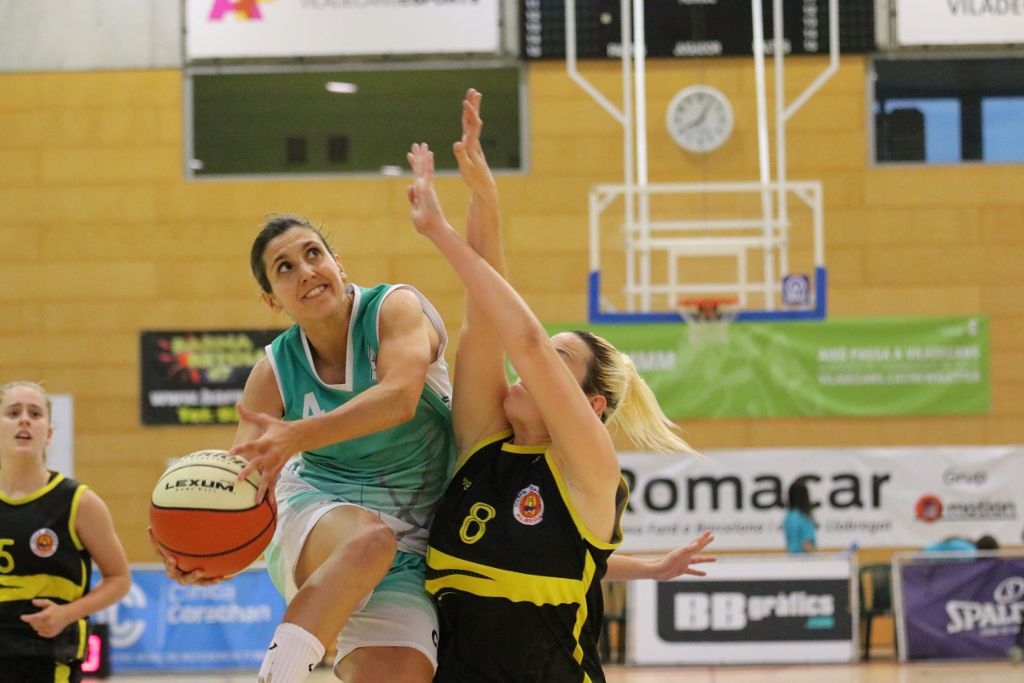 La primera victòria a Liga Femenina 2 no arriba