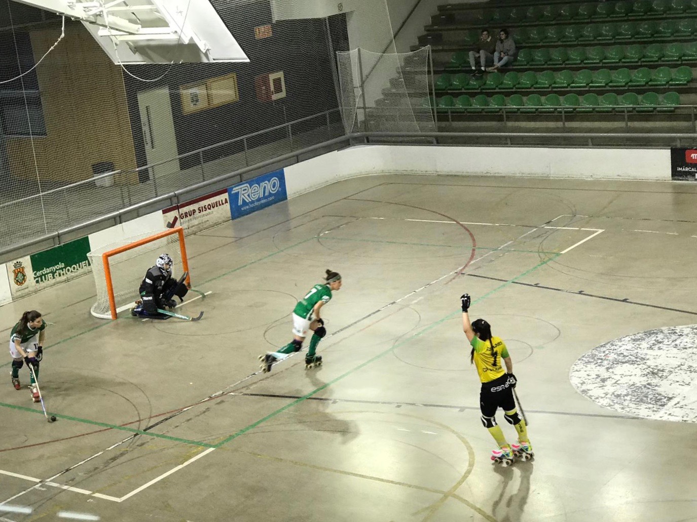 El Sarda femení d'hoquei perd un partit clau en la lluita per una plaça europea