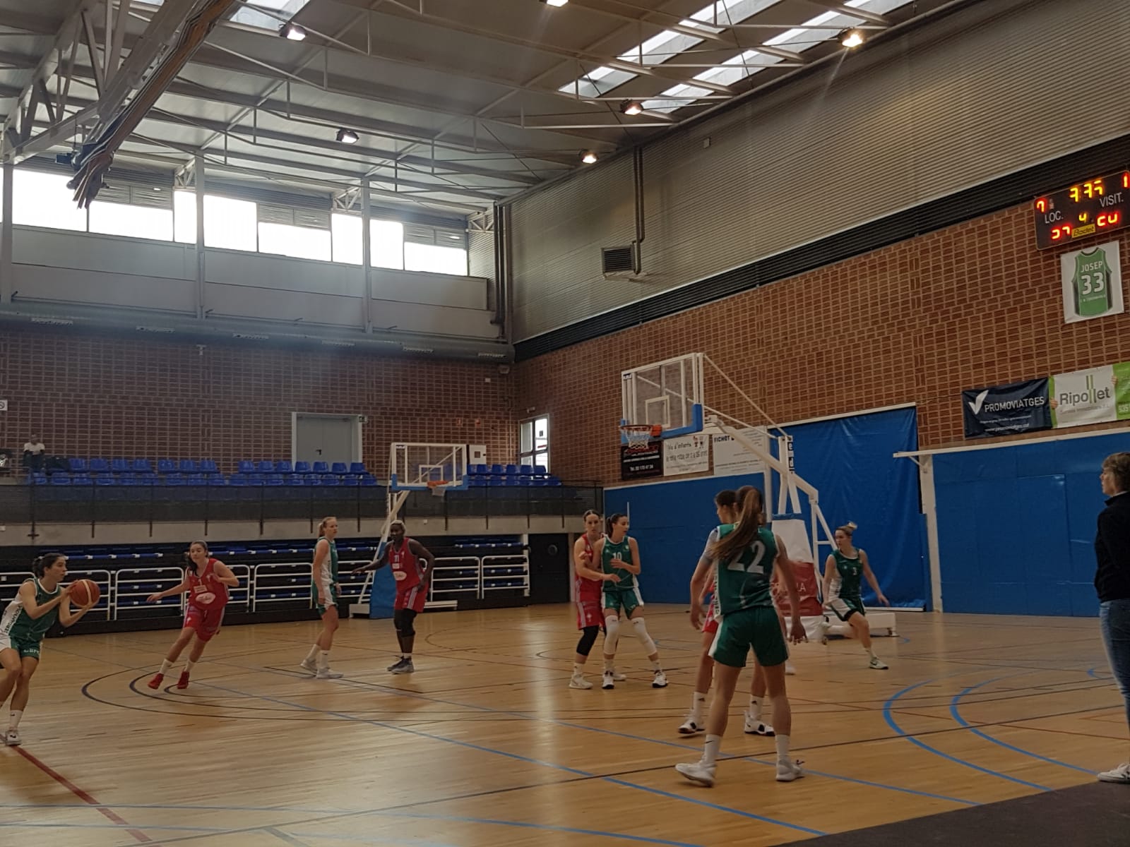 El Cerdanyola femení tanca la temporada a casa amb una derrota contra el líder (48-71)