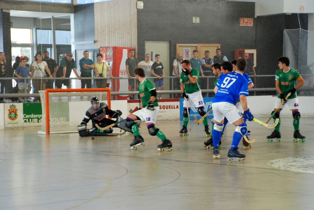 Estrena amb derrota a la lliga Nacional Catalana (1-4)