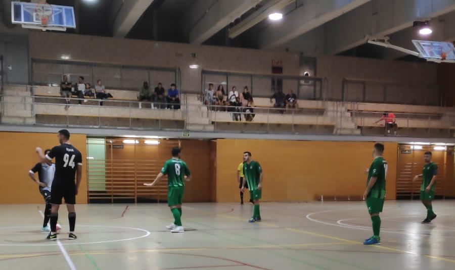 Empat treballat a la pista de la Barceloneta (1-1)