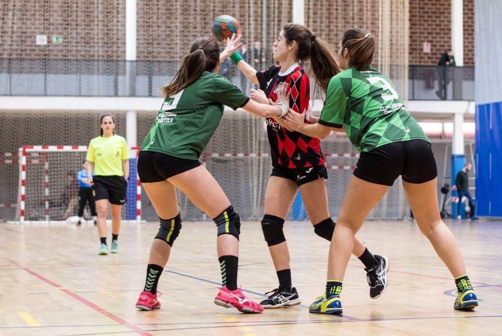 Doble jornada d'handbol al PEM Guiera