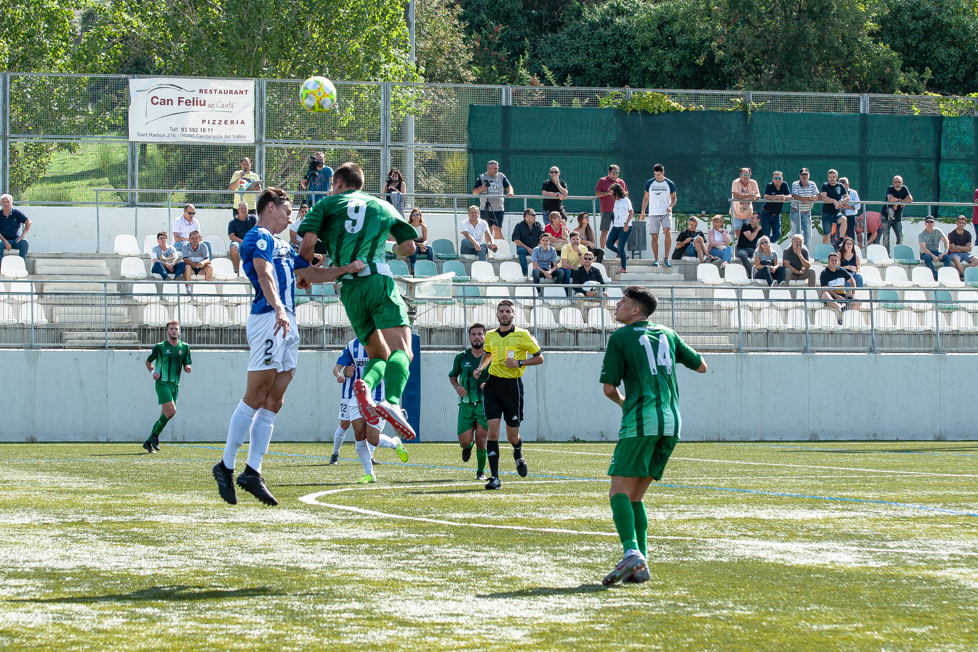 Al millor Cerdanyola FC de la temporada se li escapa la victòria davant l'Horta (2-2)