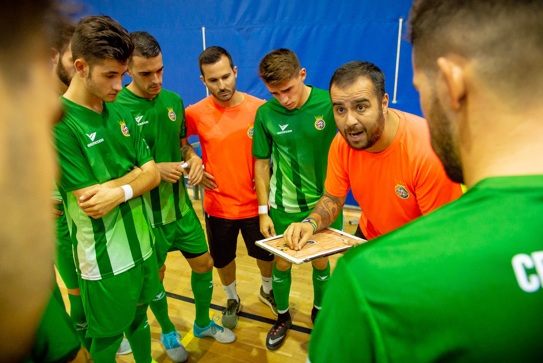 Ripollet i Cerdanyola s'enfronten en el derbi més atractiu de la Segona B de futbol sala