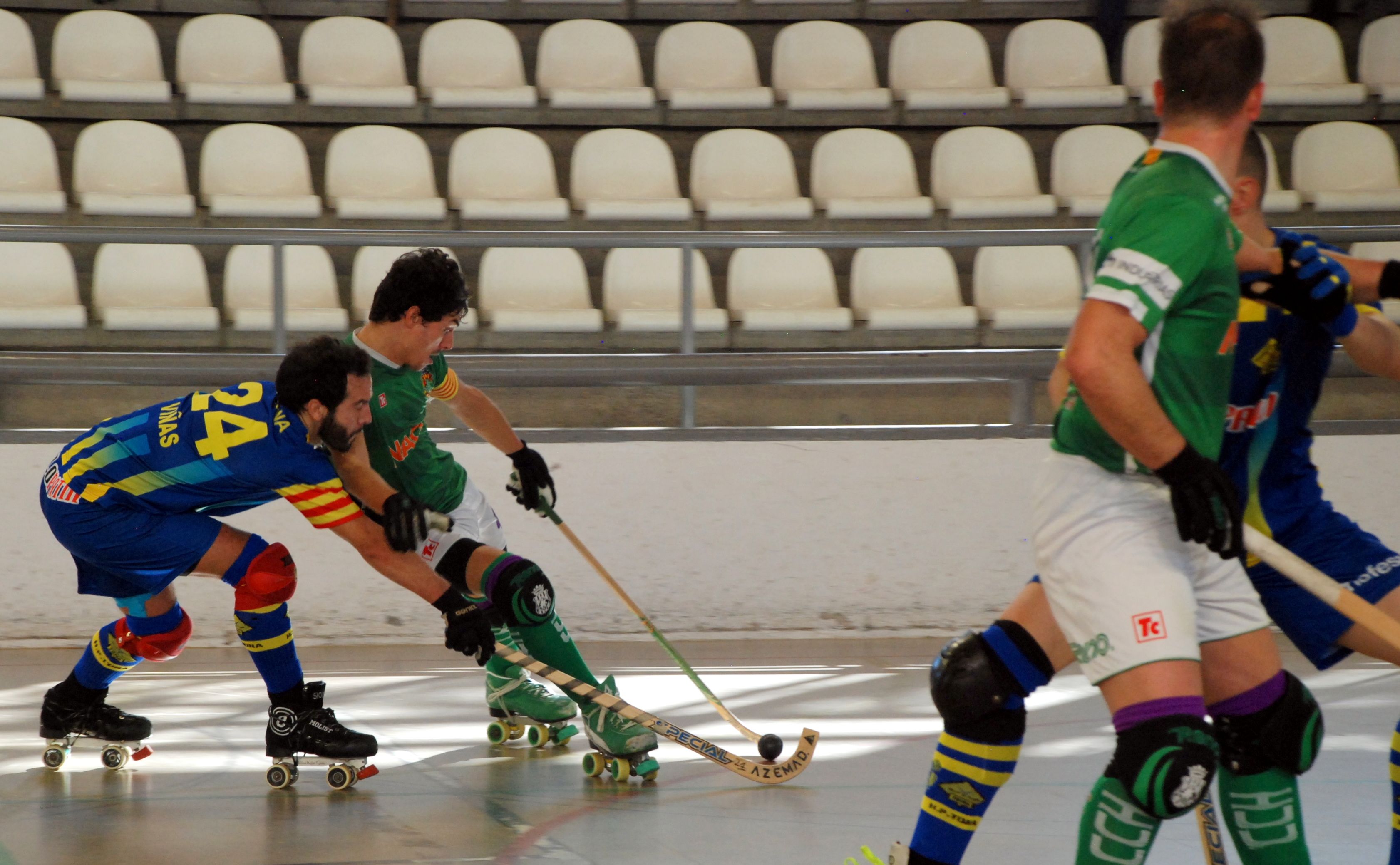 El Sarda perd 0-1 contra el líder Tona