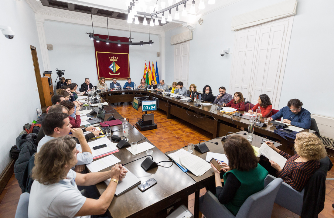 Covid-19, ordenances fiscals i terrenys de l’escoleta, al primer Ple telemàtic de la història