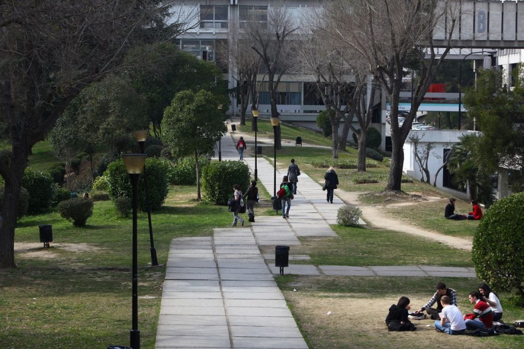 El doble grau en Física i Matemàtiques a la UAB torna a ser l'estudi amb la nota de tall més alta del sistema universitari