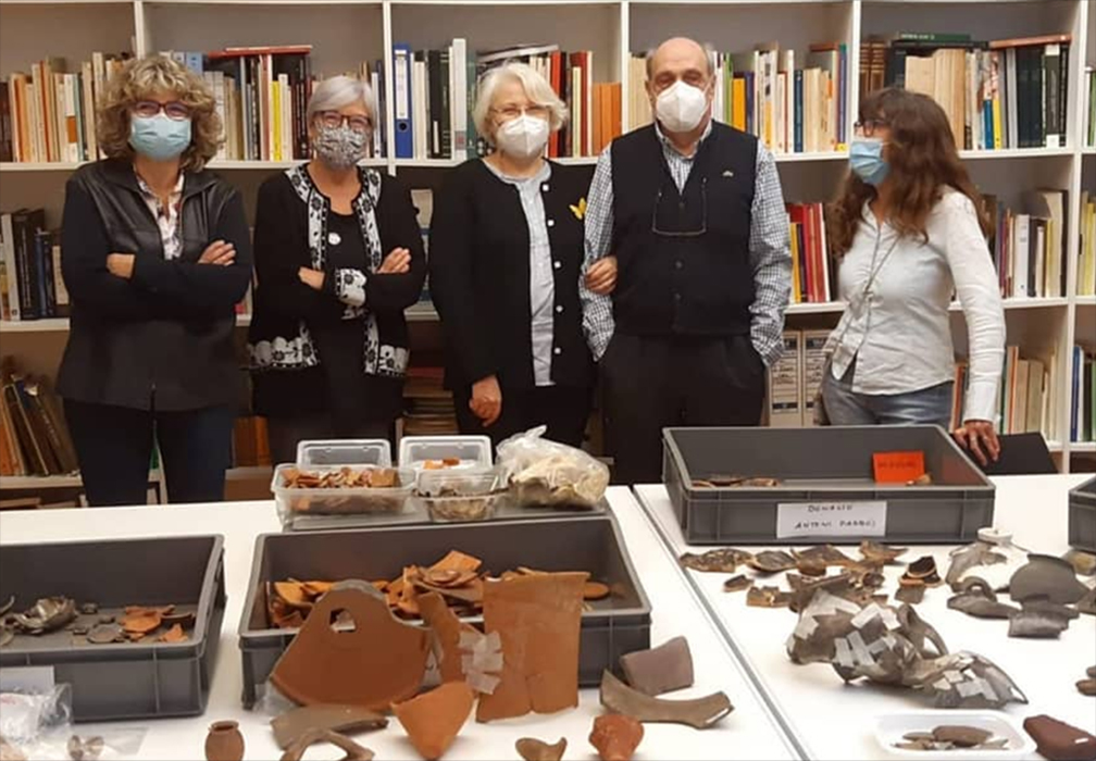 La família Padrós dona materials ibèrics i medievals al Museu d'Història