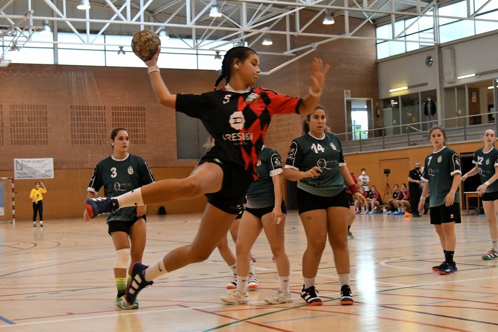 Torna l'handbol i el primer a fer-ho serà l'equip femení