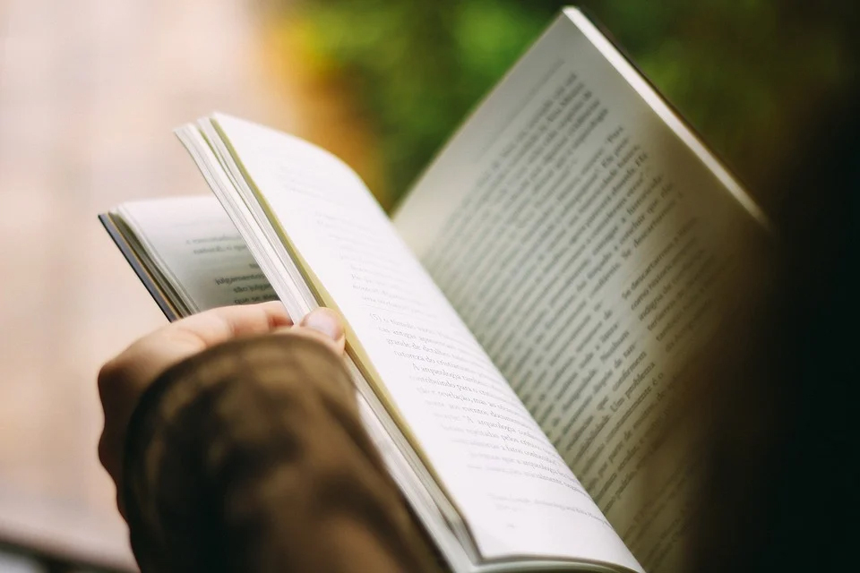 Lectura comunitària al campus per celebrar el Sant Jordi a la UAB