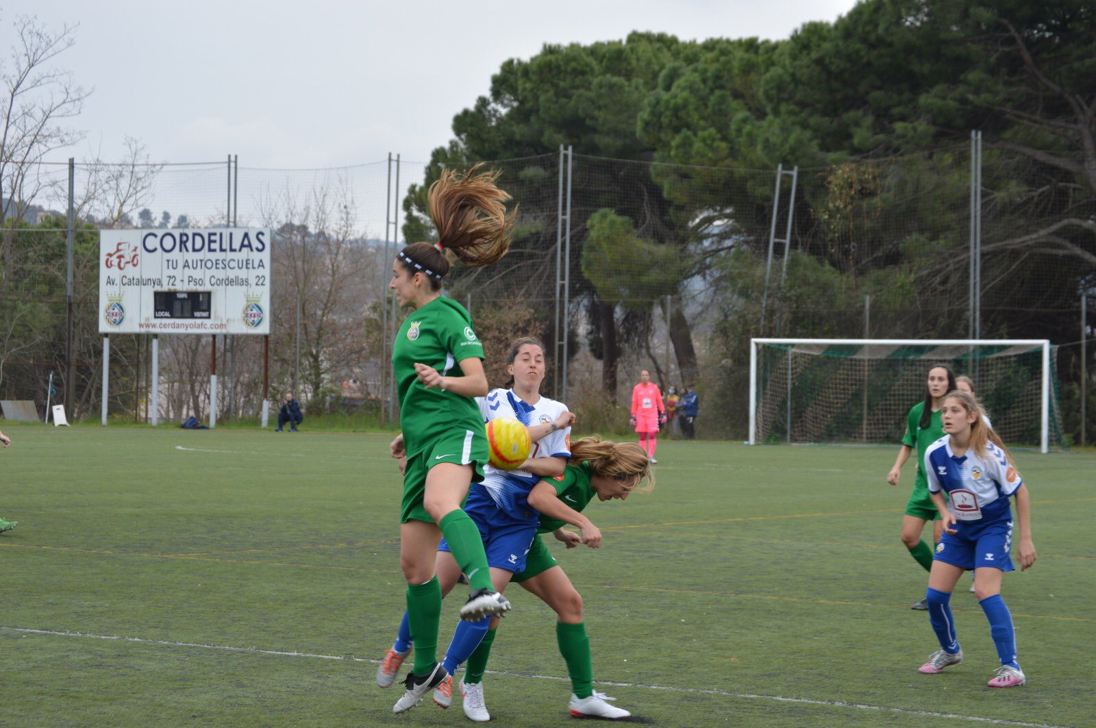 Tres gols en quinze minuts enfonsen el Cerdanyola FC a Palautordera