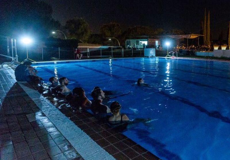 La piscina del Turonet amplia el seu horari