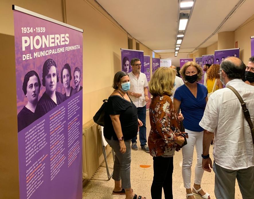 Una exposició a l'Ateneu homenatja les pioneres del municipalisme feminista de 1934 a 1939